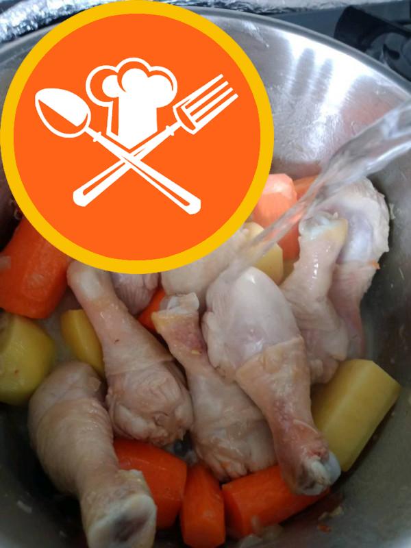 Βραστό κοτόπουλο με λαχανικά